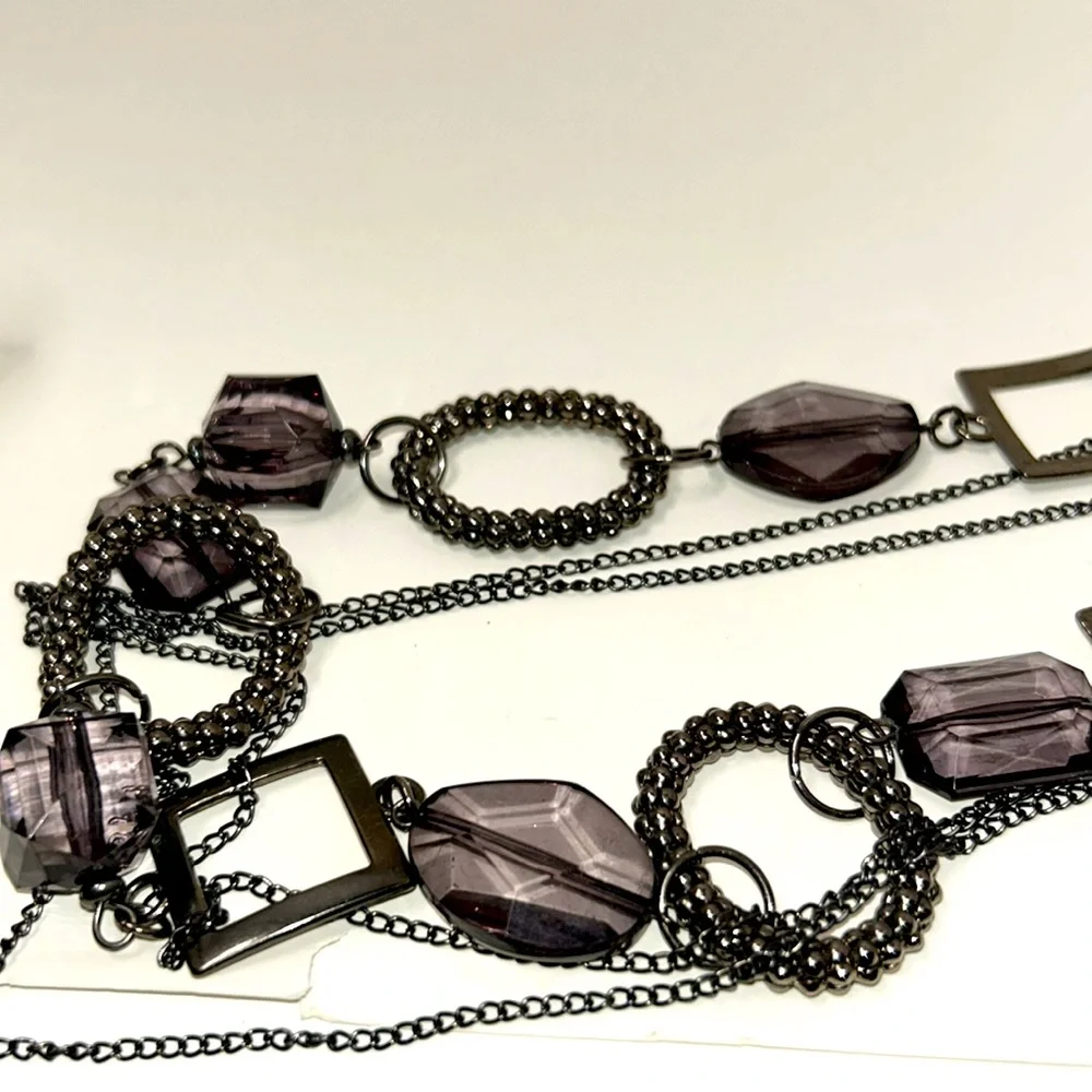 Dress Barn necklace black faceted clear beads black shapes double chain
